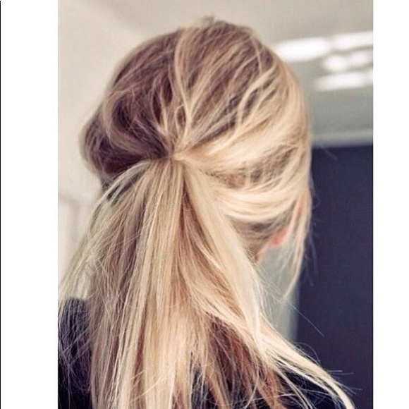 Meet your Posher, Erin - Picture 1 of 1